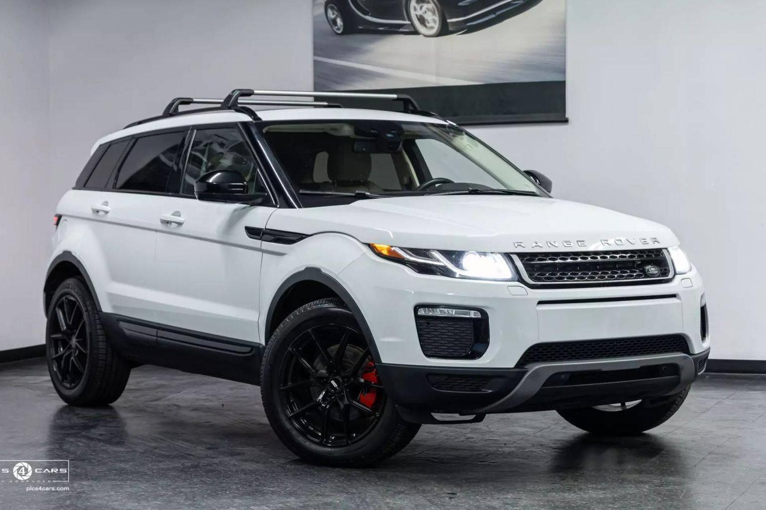 LAND ROVER RANGE ROVER EVOQUE 2019 SALVP2RX8KH330415 image